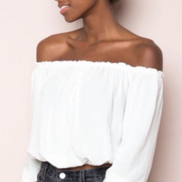 Brandy Melville Tops - Brandy melville Maura top White
